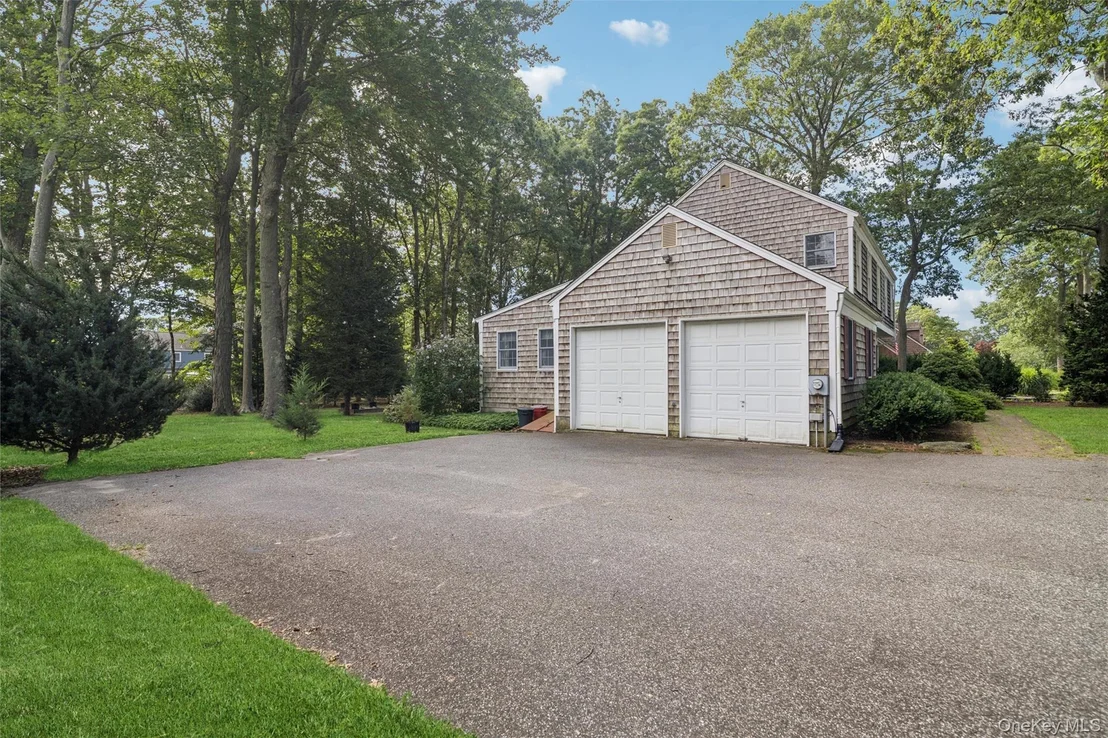 Photo of 30 White Birch Circle