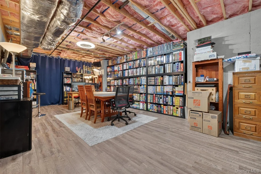 Photo of 153 Stratford Drive