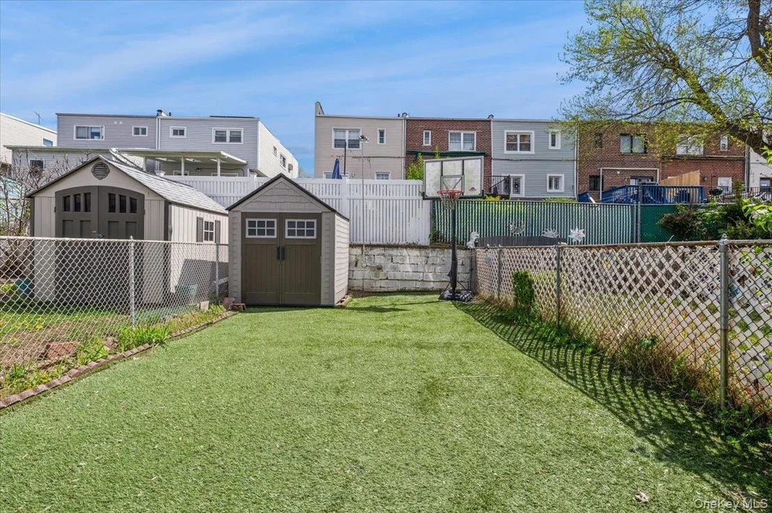 Photo of 228 Calhoun Avenue