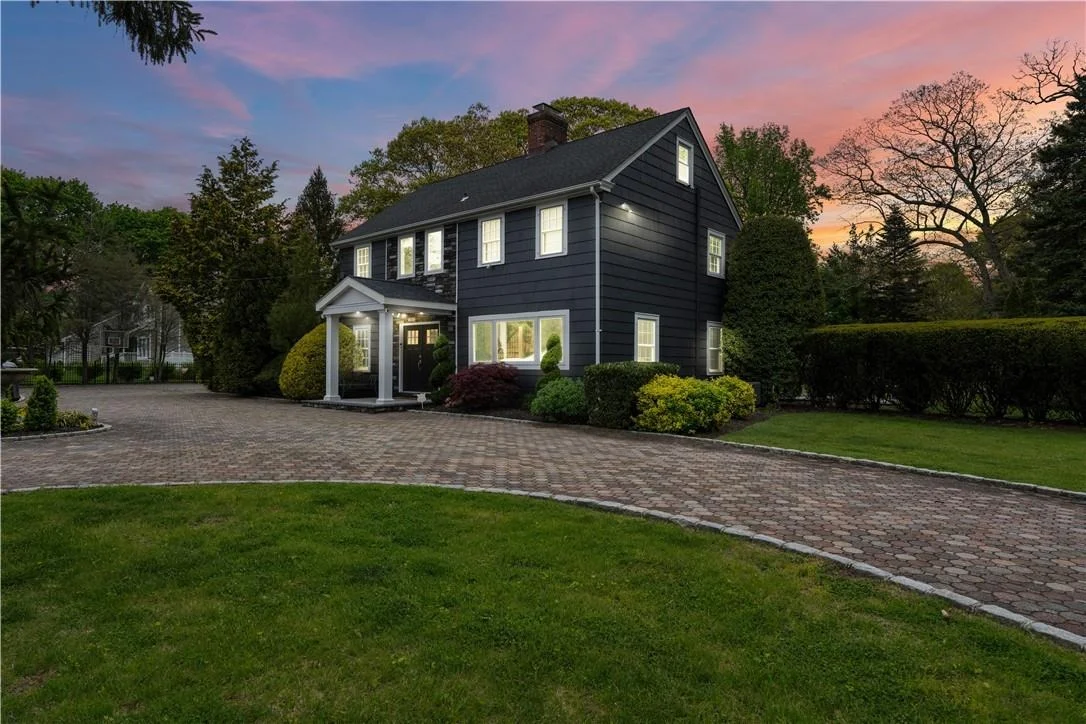Photo of 55 Roe Avenue