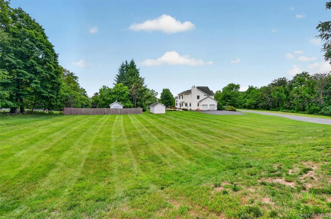 Photo of 8 Twin Spring Lane