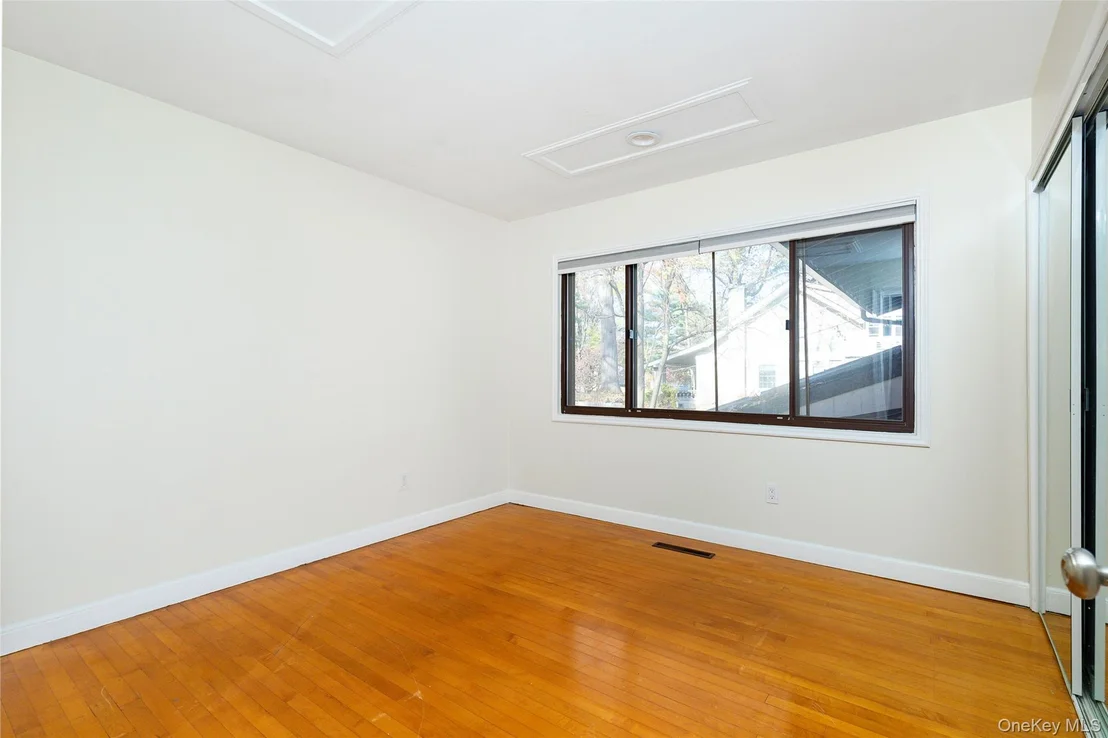 Photo of 7 Ferris Lane