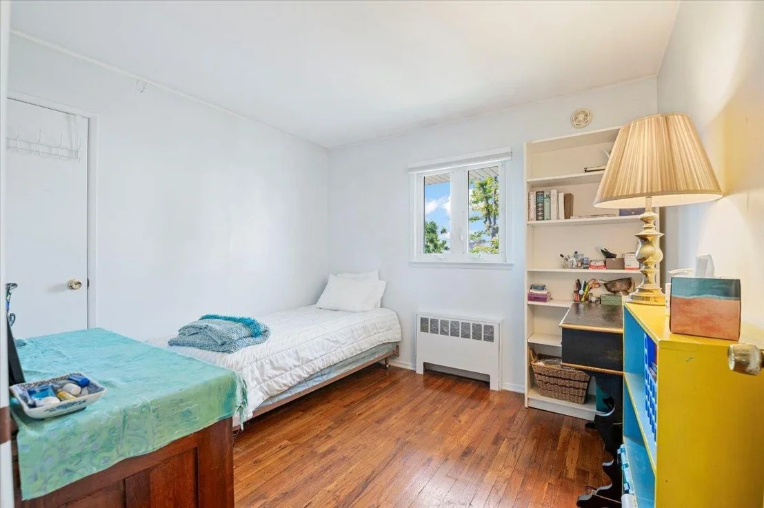 Photo of 7 Knoll Lane