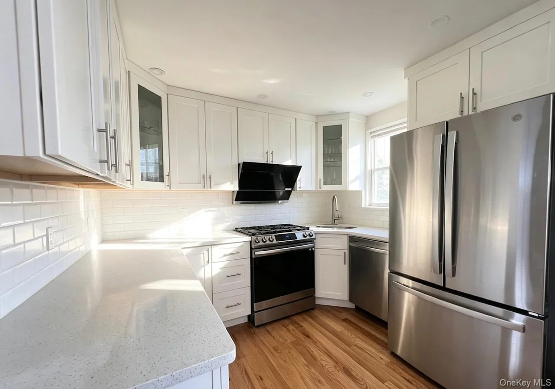 Photo of Unit A at 13604 68TH DRIVE