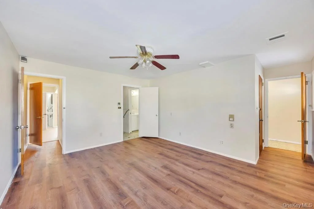 Photo of 21 Clay Lane
