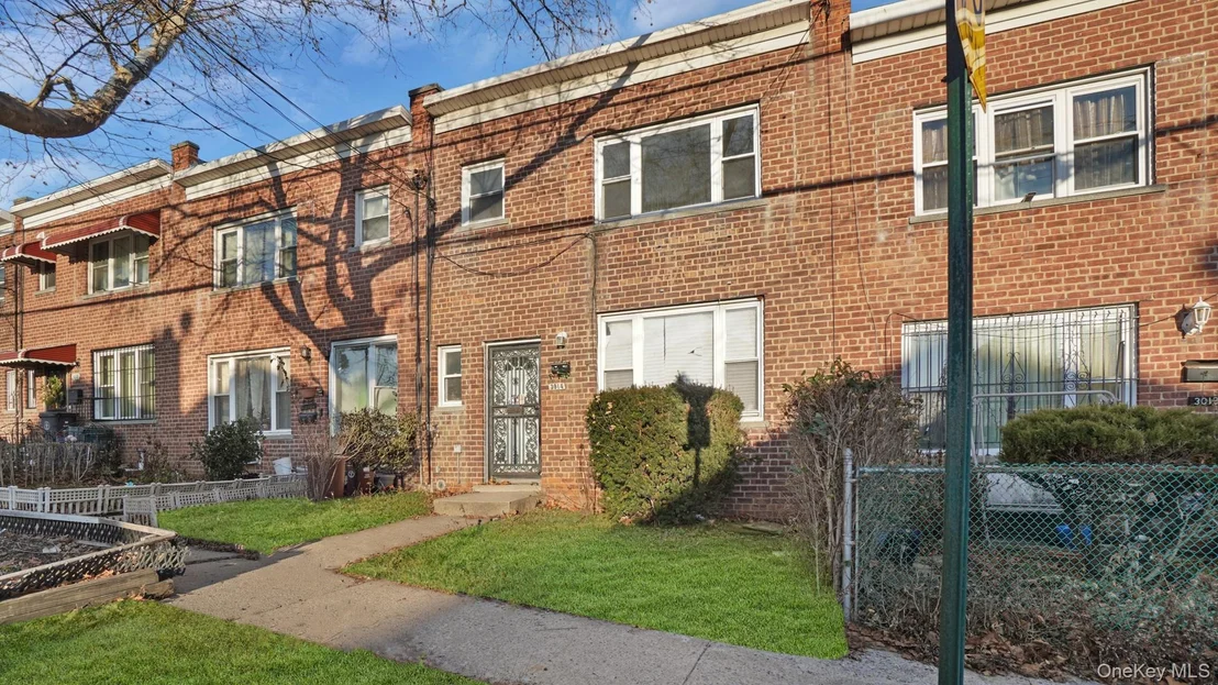 Photo of 3014 Grace Avenue