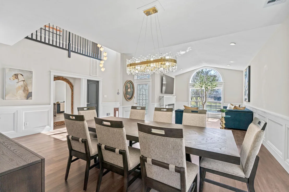 Photo of 9 Hamlet Drive