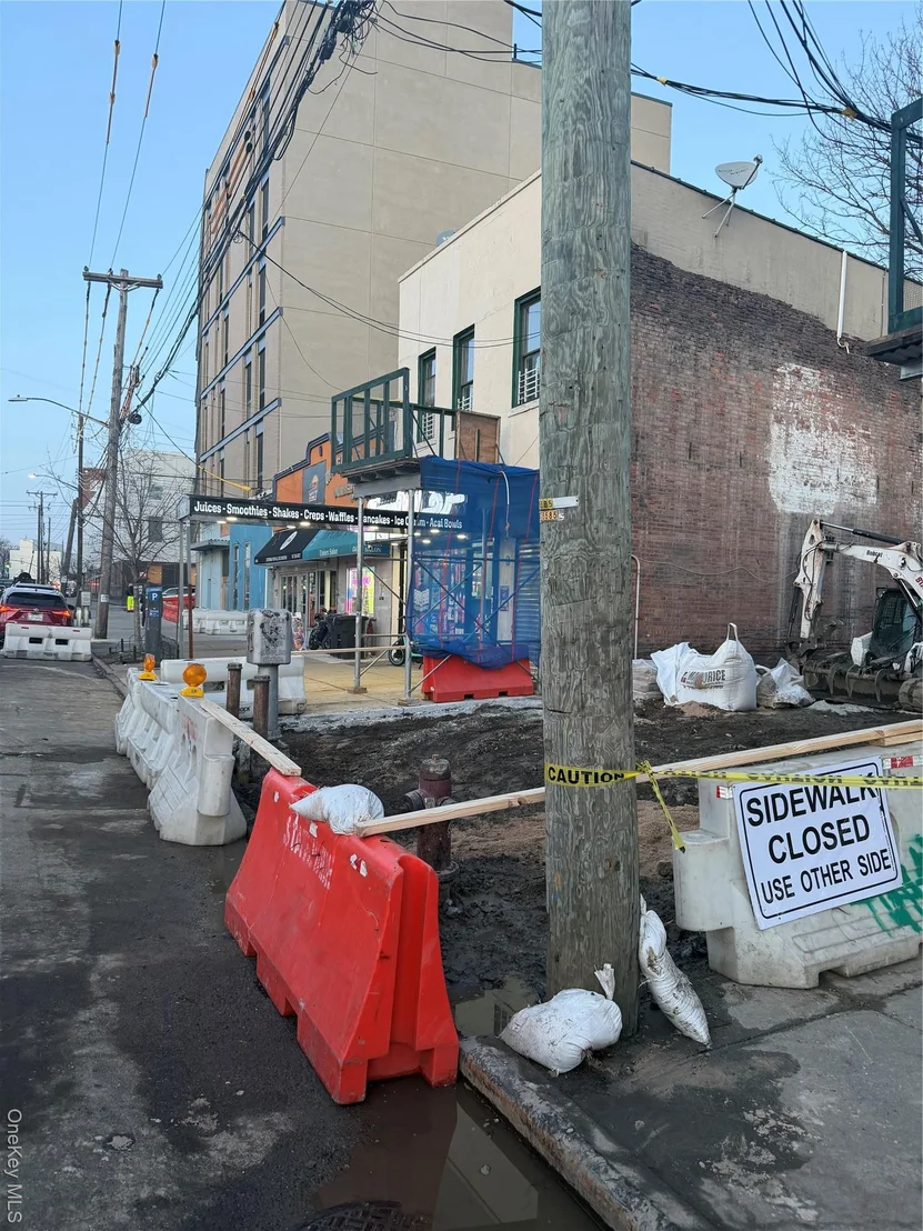 Photo of 4740 White Plains Road