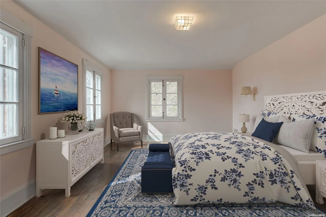 Photo of 8 Fort Hill Drive