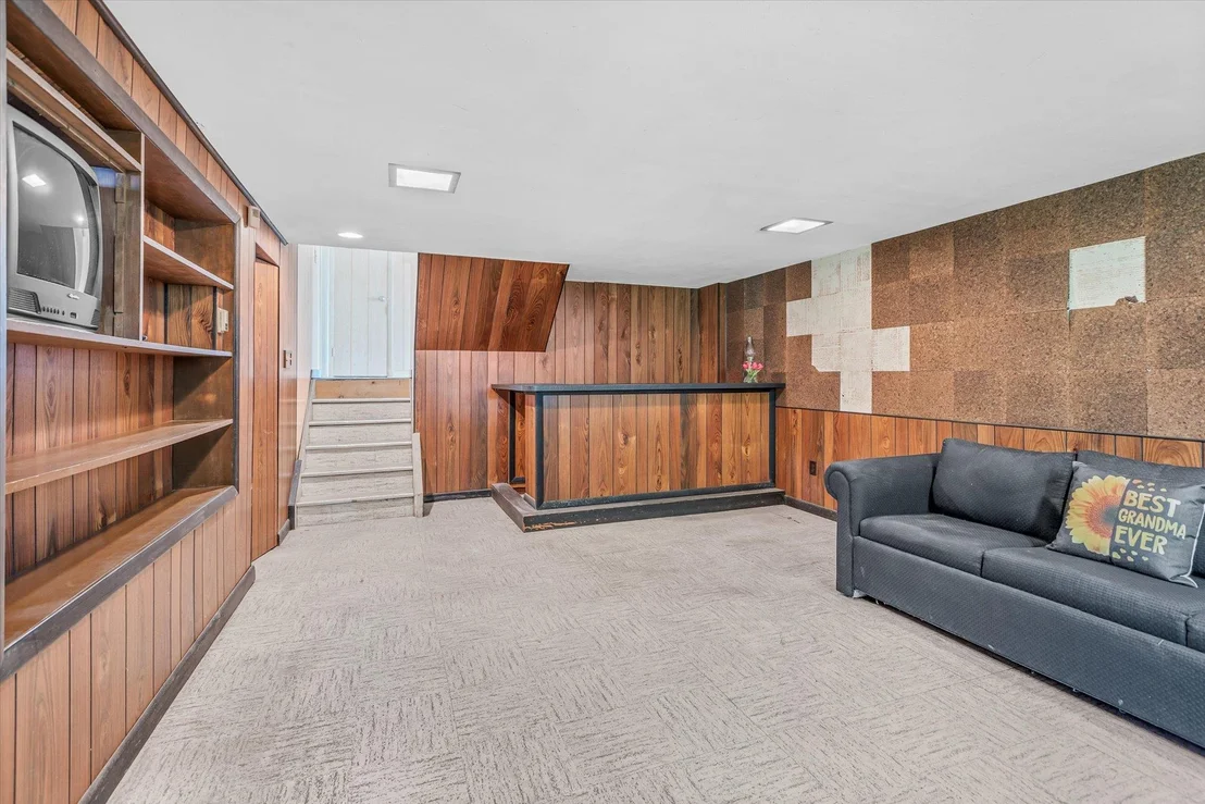 Photo of 17 Edna Drive
