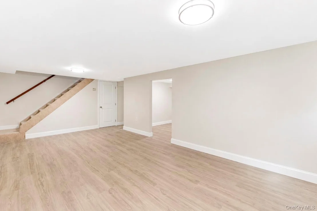 Photo of 10 Aron Drive