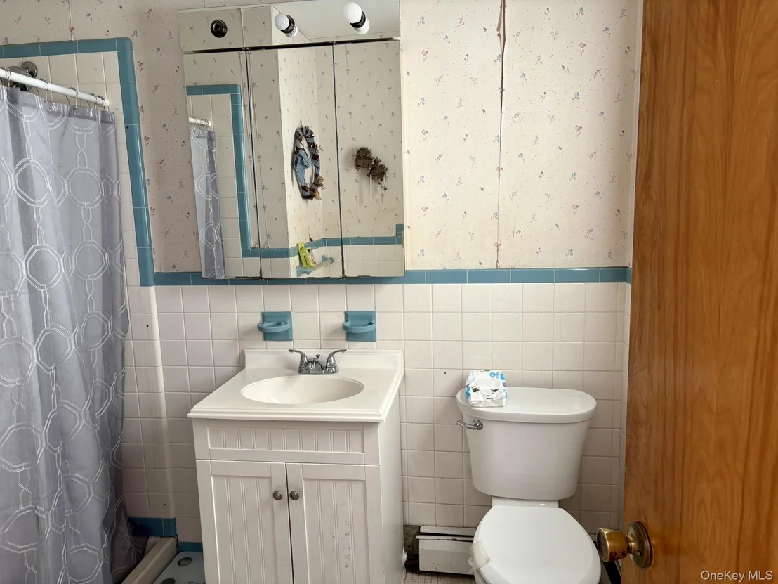 Photo of 20 Hillview Drive