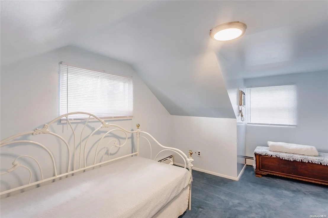 Photo of 164 Wilson Boulevard