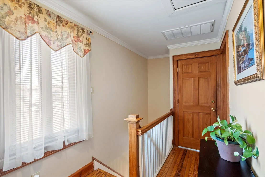 Photo of 665 Gabriel Avenue