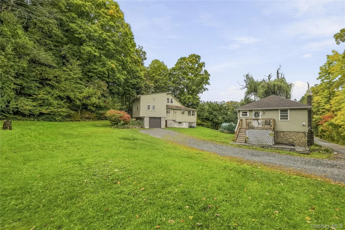 Photo of 2 Iris Road