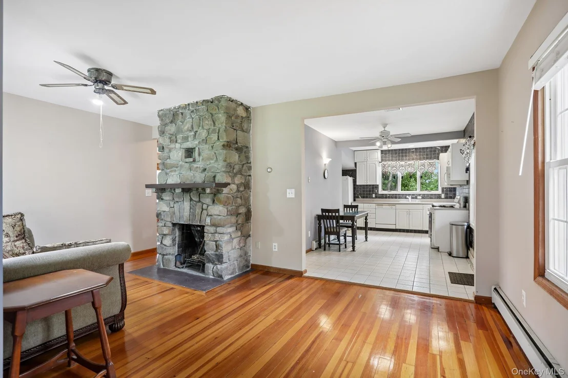 Photo of 8 Sunset Heights