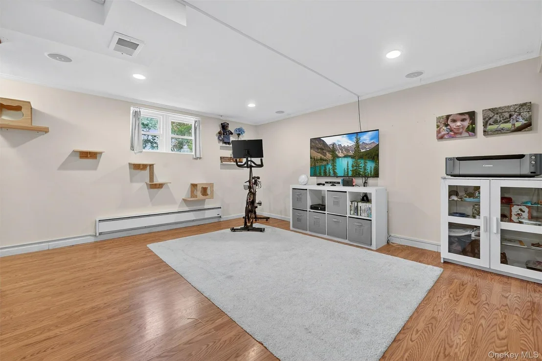 Photo of 268 Marbledale Road