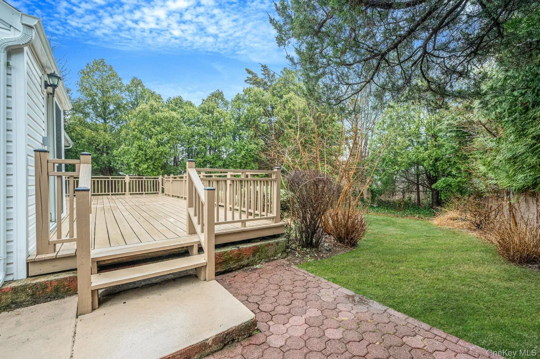 Photo of 12 Crabapple Lane