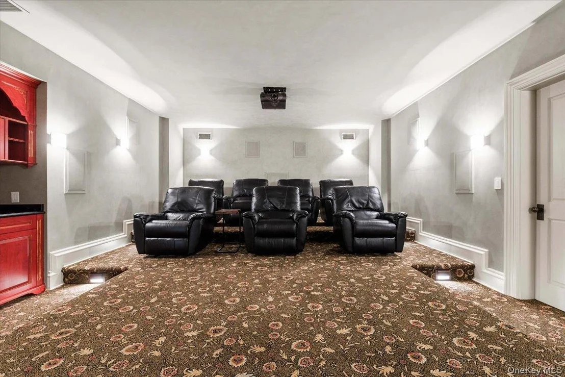 Photo of 72 Guard Hill Road