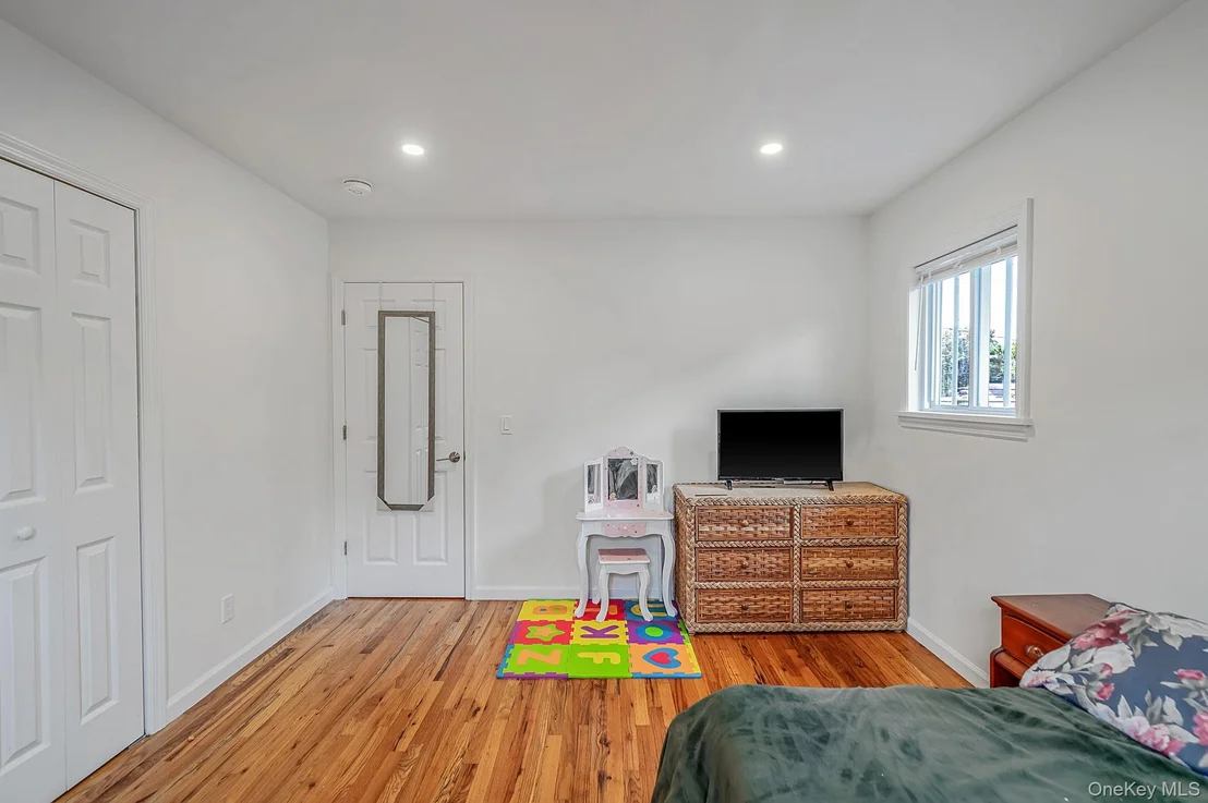 Photo of 48 Hillside Avenue