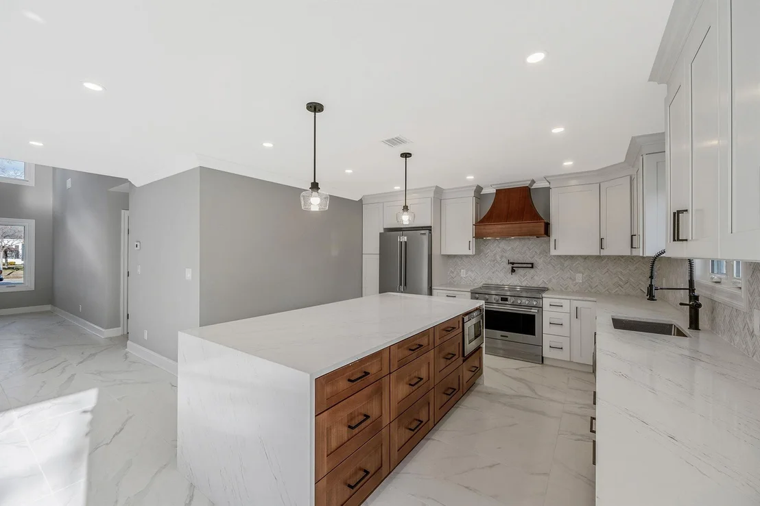 Photo of 72 Crescent Lane