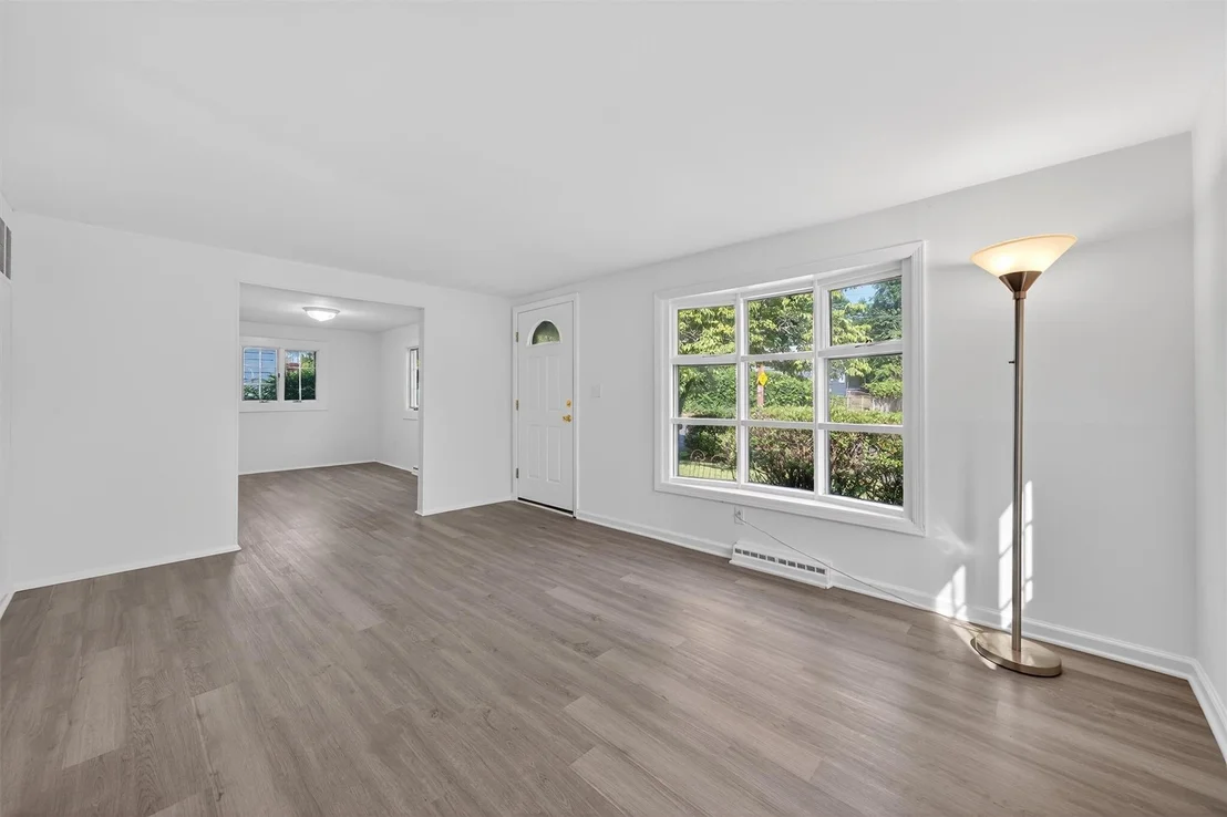 Photo of 34 Hurd Avenue