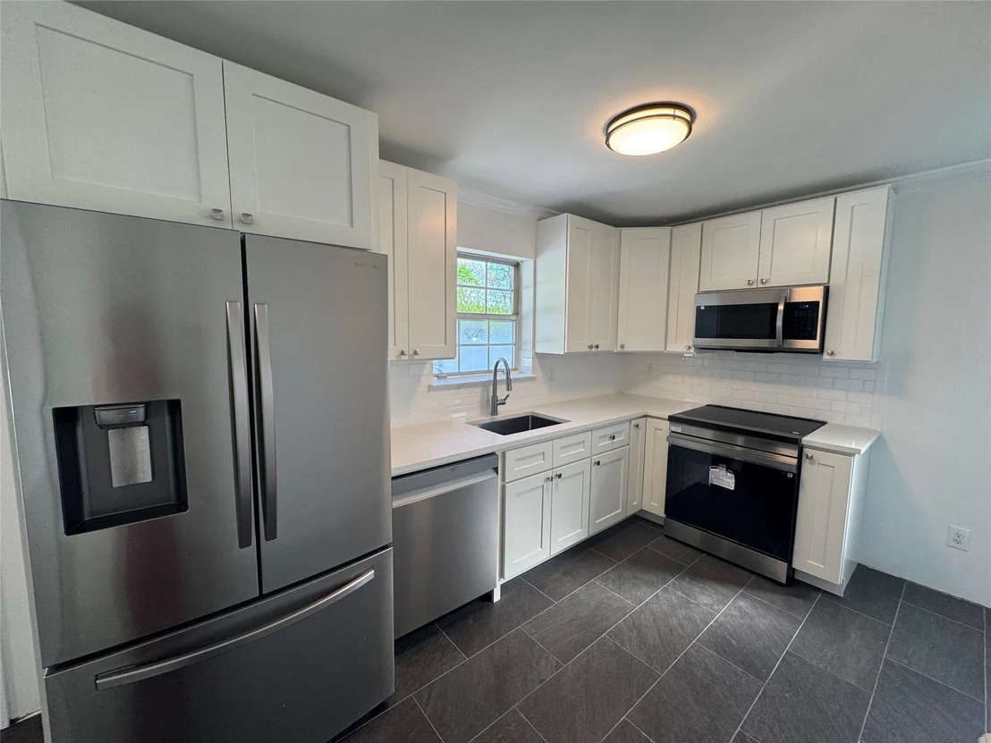 Photo of 29 Lakeview Drive