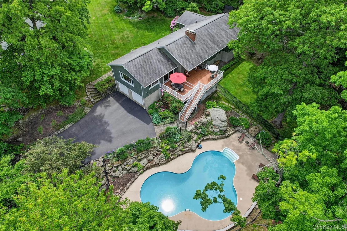 Photo of 8 Mountain Brook Road