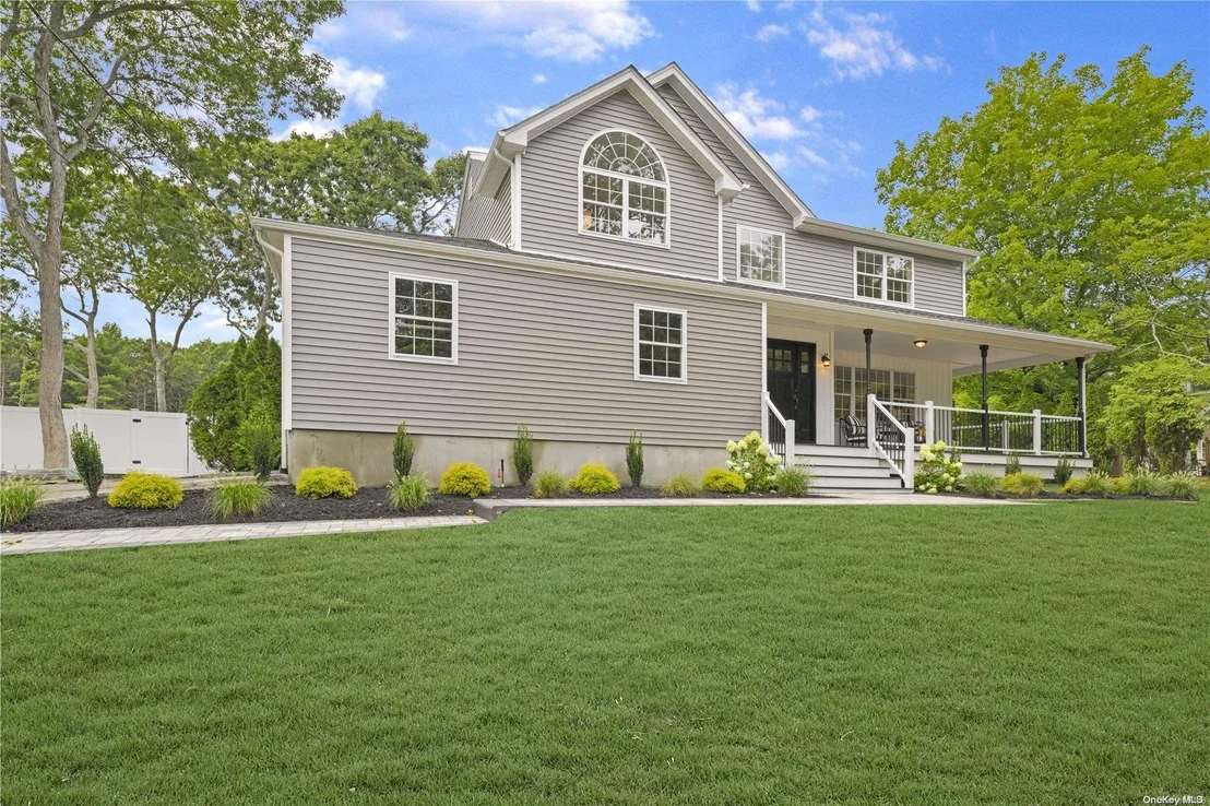 Photo of 19 Summit Boulevard
