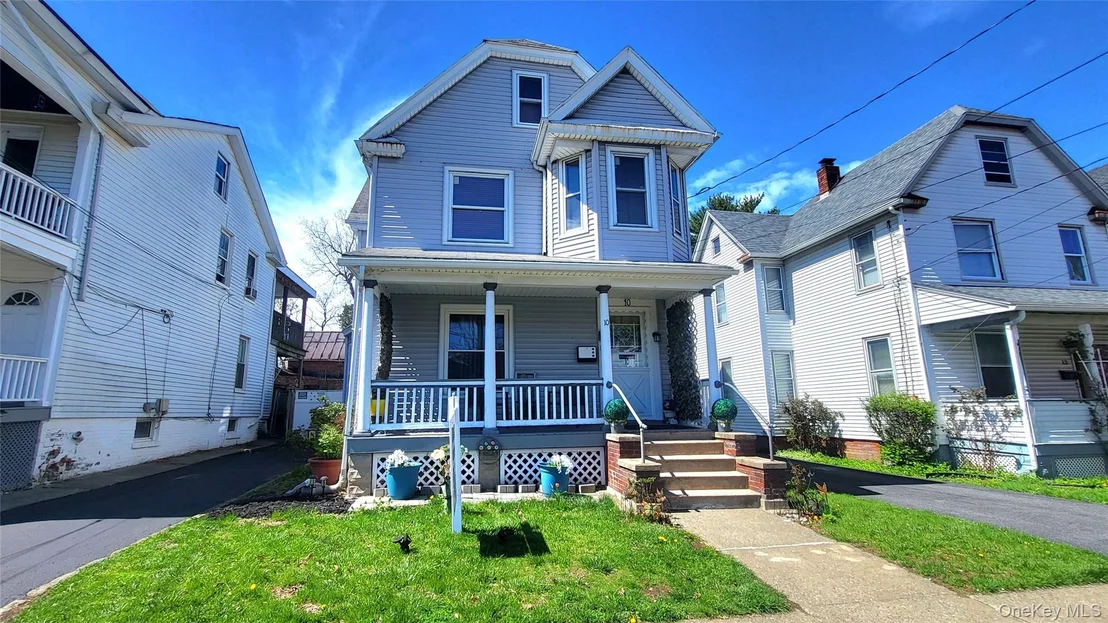 Photo of 10 Corlies Avenue