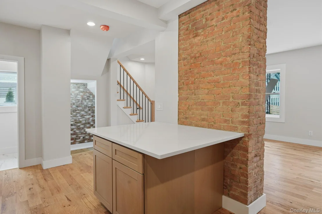 Photo of 10 Robinson Street