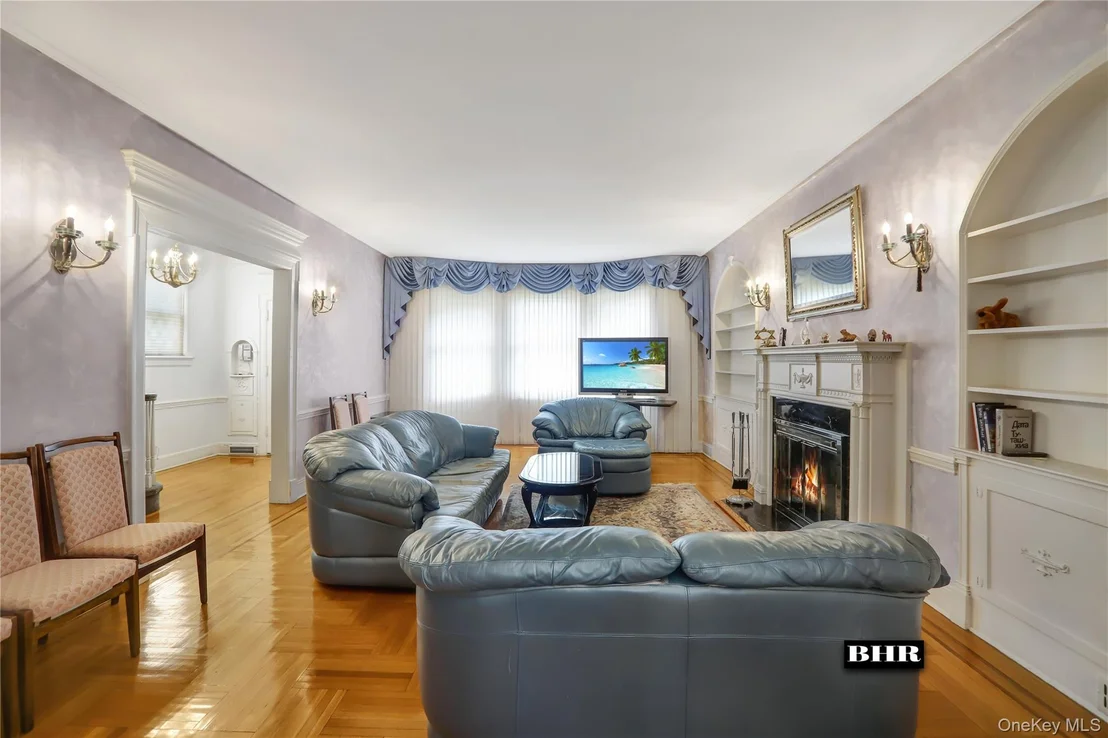 Photo of 272 Exeter Street