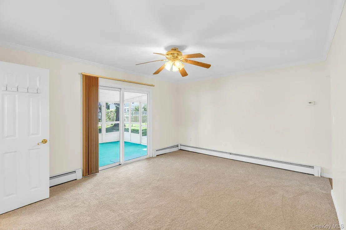 Photo of 258 Lafayette Road