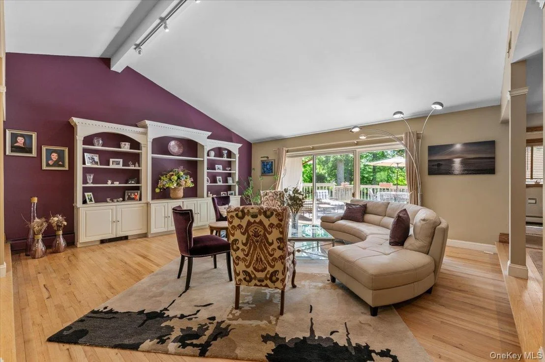 Photo of 20 Aberdeen Drive
