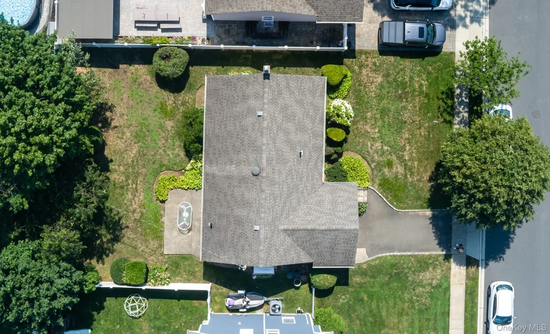 Photo of 2057 Paddock Road
