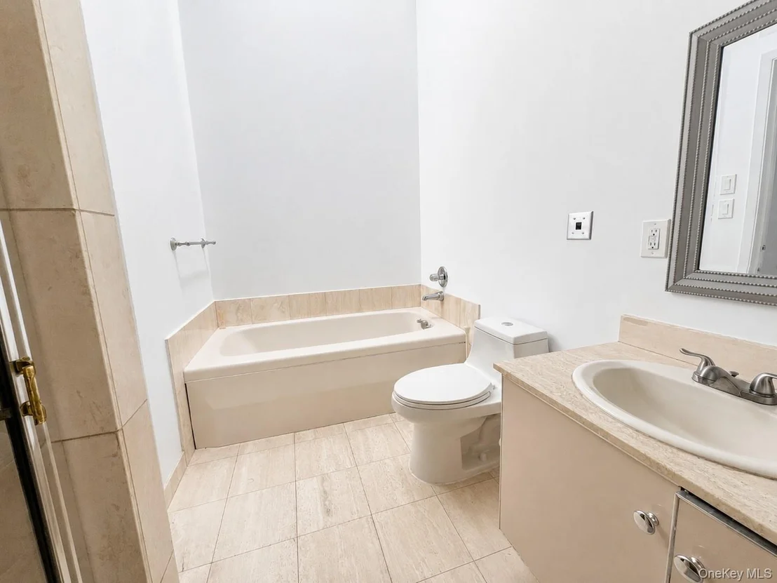 Photo of 40 Waterside Close