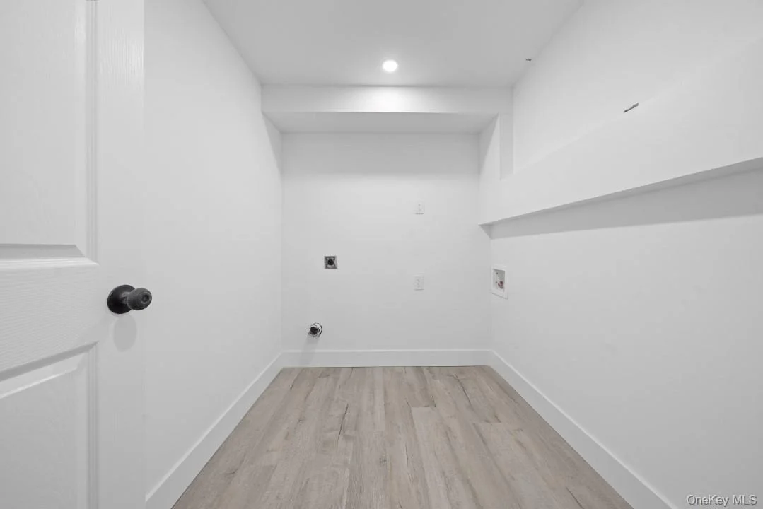Photo of 72 Oak Avenue