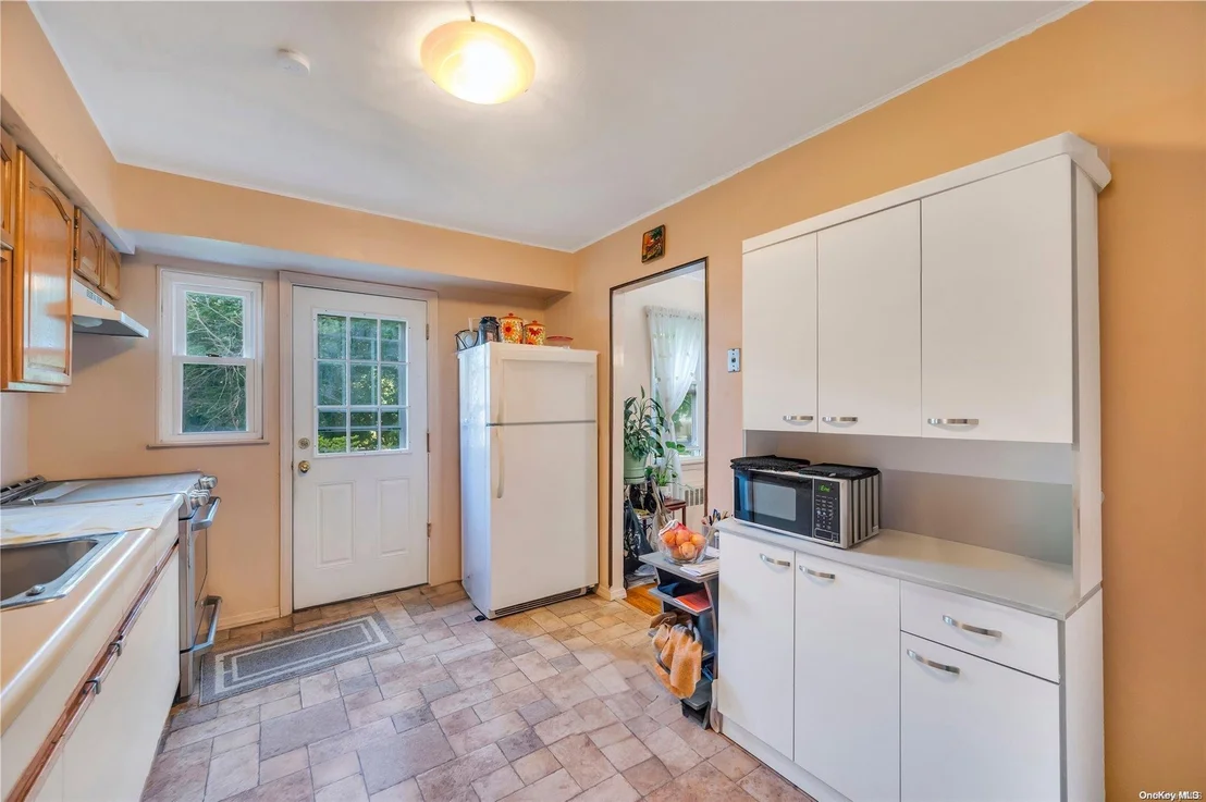 Photo of 531 Central Avenue
