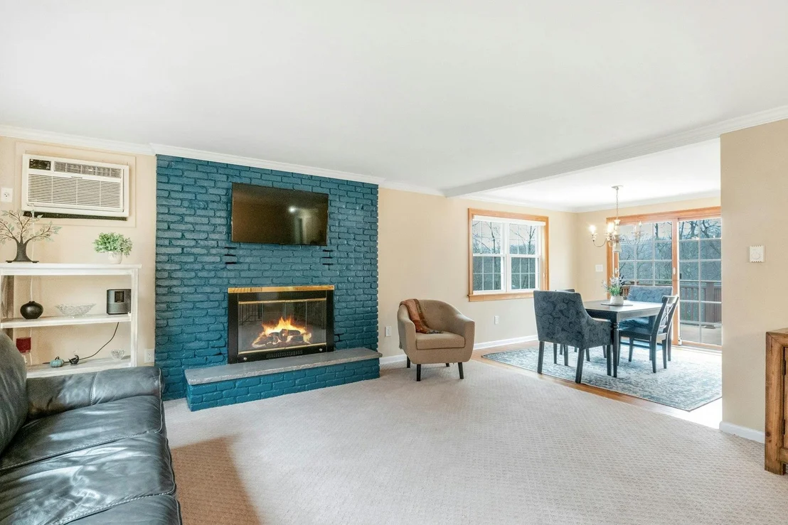 Photo of 19 Split Rock Road