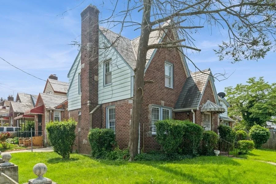 Photo of 18902 114th Drive