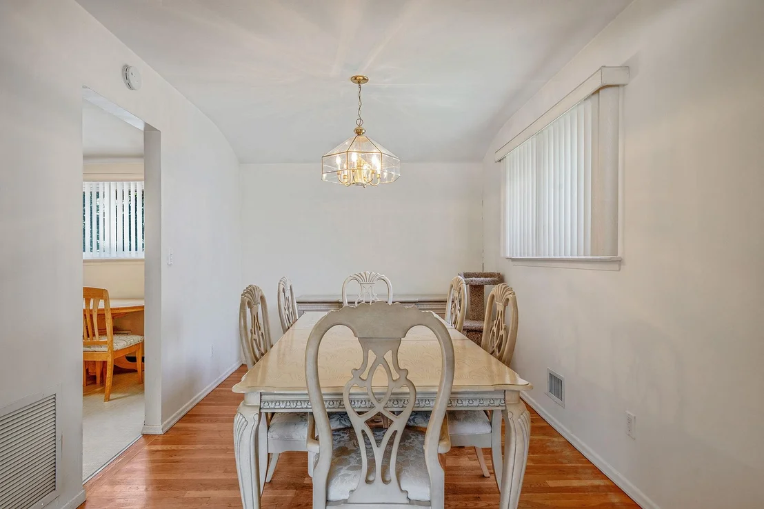 Photo of 16 Wenmore Road