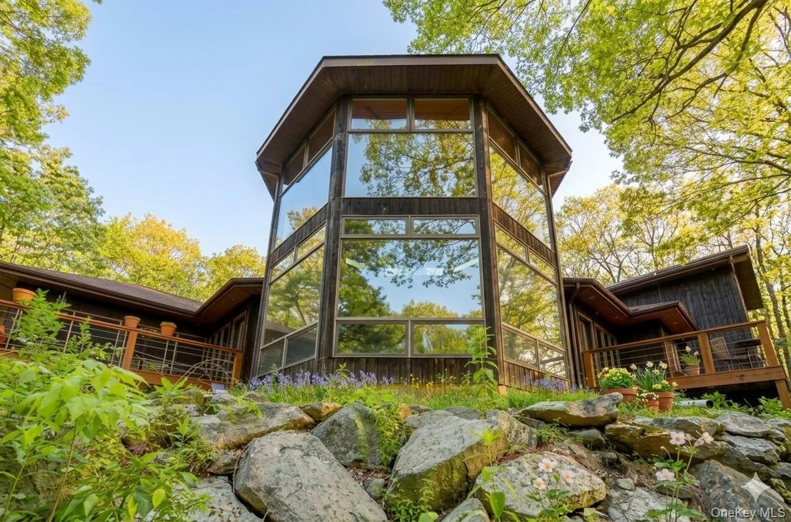 Photo of 141 Oak Road