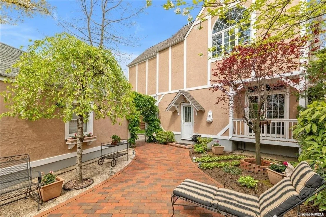 Photo of 103 Stevenson Street