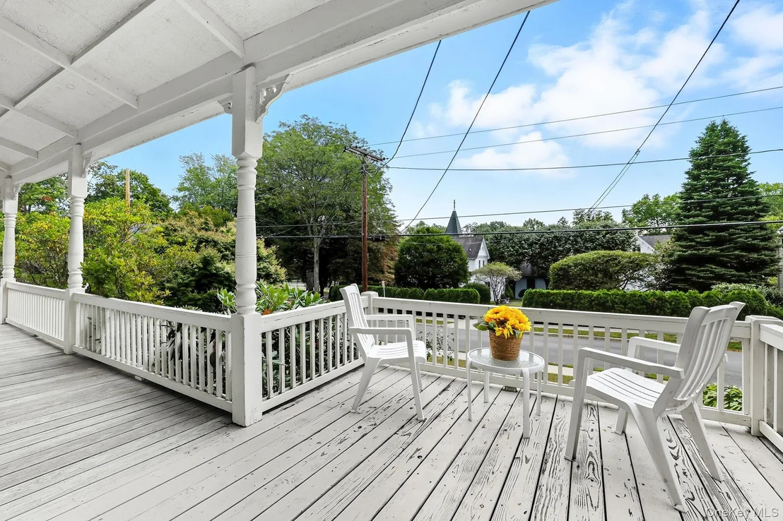Photo of 95 Edgemont Road