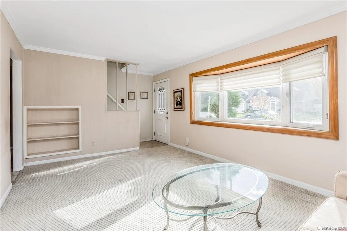 Photo of 7 Edgewood Drive
