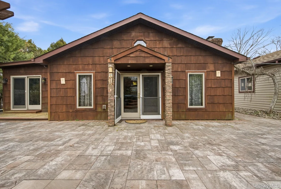 Photo of 13 Laurel Lane