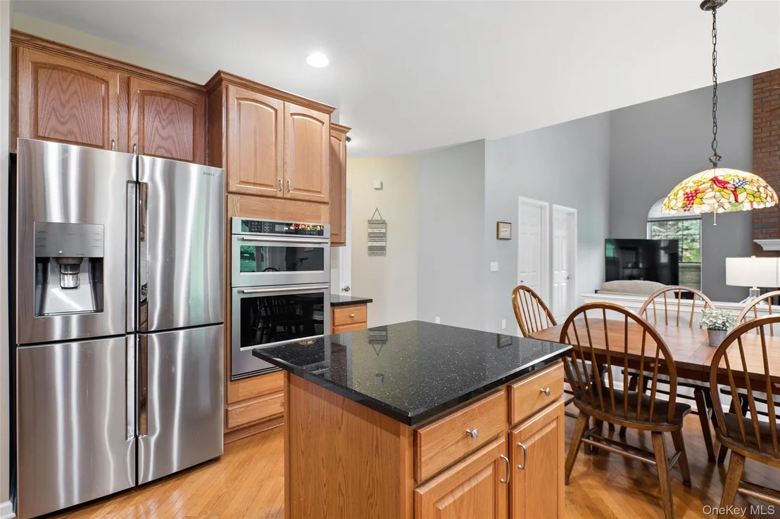 Photo of 415 Vassar Place