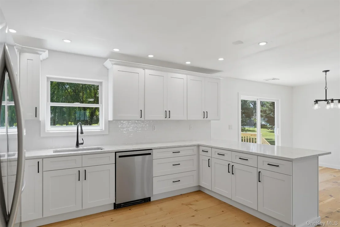 Photo of 15 Amherst Road