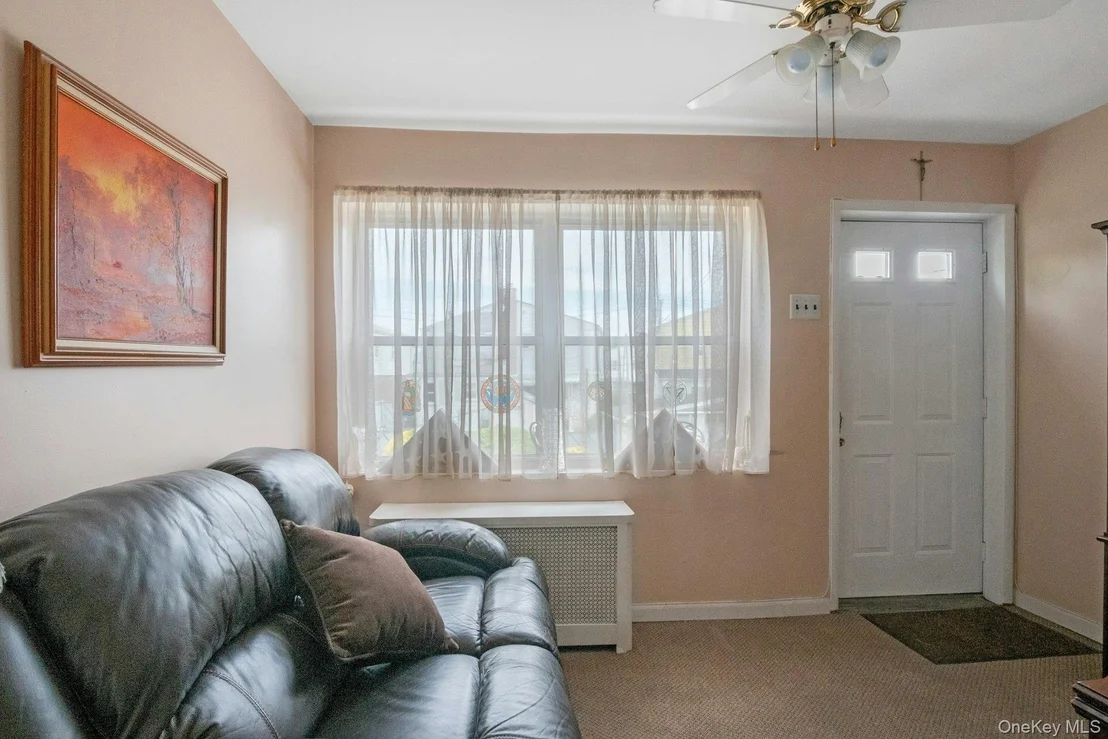 Photo of 152 Meagher Avenue
