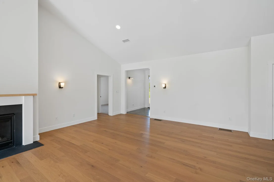 Photo of 6 Harrier Ridge Drive